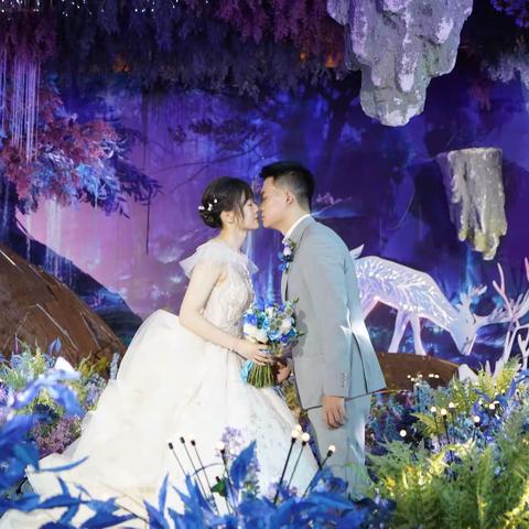 祝杨波恩 张含露新婚快乐！