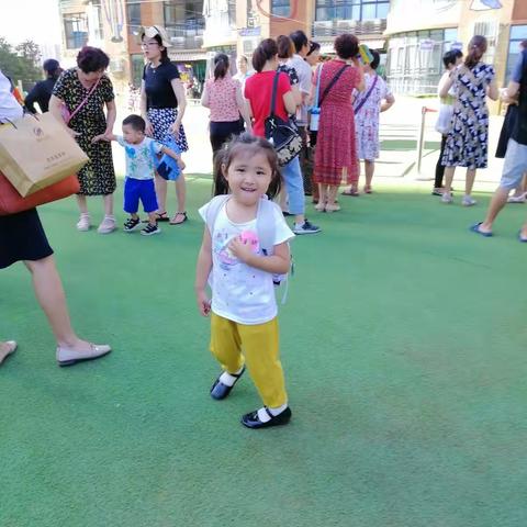 幼儿园的第一天
