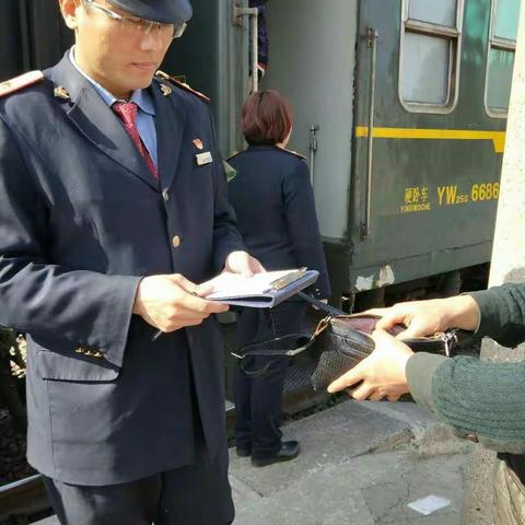 襄垣车站让旅客体验温馨春运