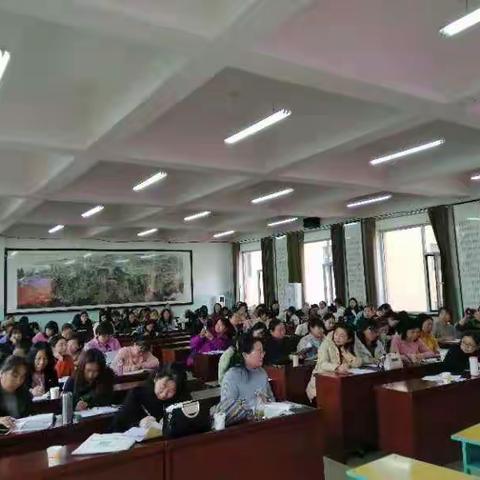 基于核心素养下的小学数学“数与代数”的专题研讨活动