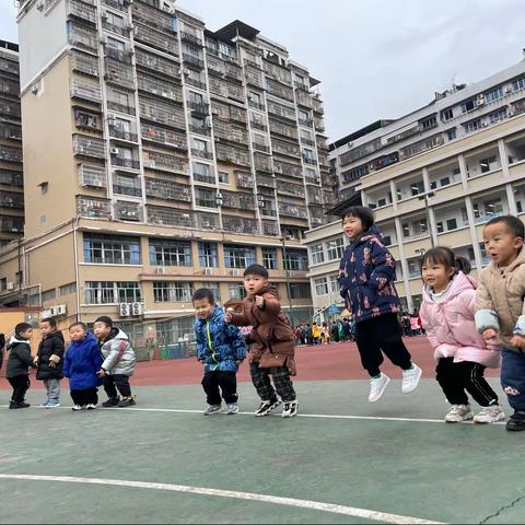 【2022第5期】以测促教，以评促效——实小附幼小班段幼儿期末测评活动