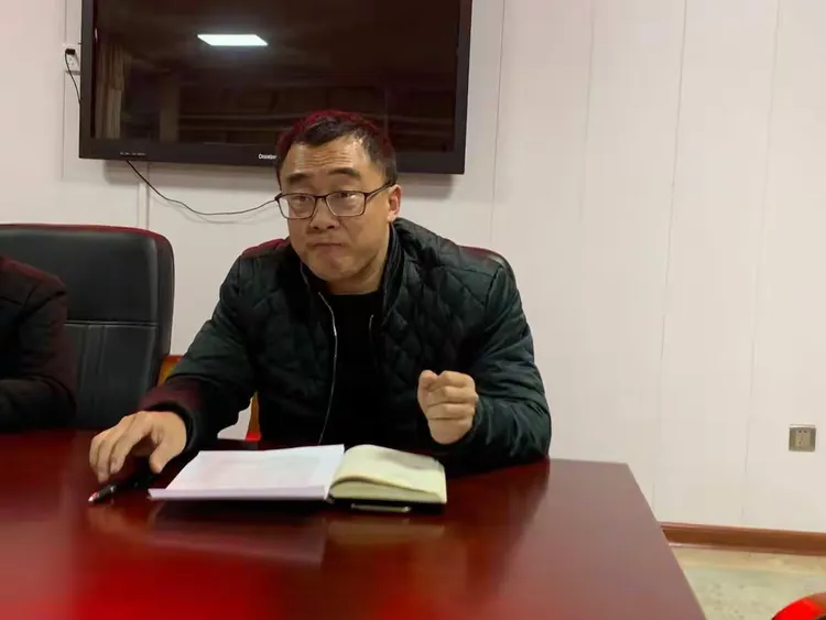 郭镇中学2019年下学期毕业学科教师暨2020年中考部署会