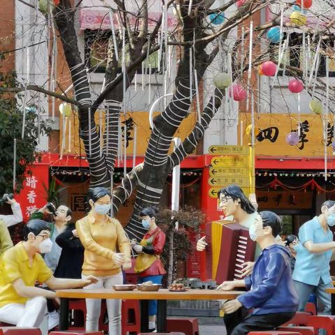 封城第二月：一个武汉人的摄影记事