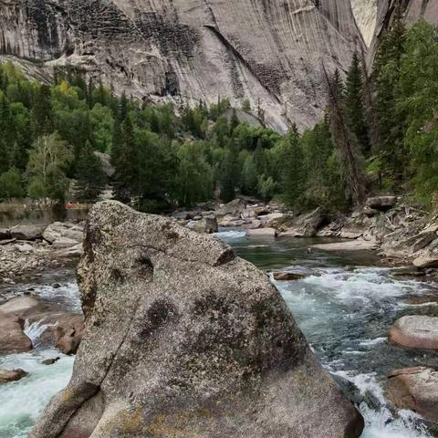 可可托海，——诗话北疆游之一