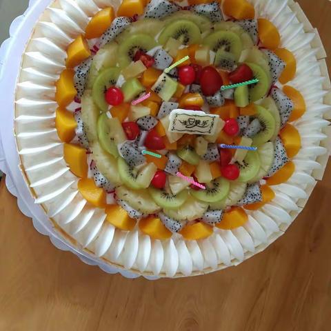雅婷妹儿，生日快乐 🎂🎂🎂🎂