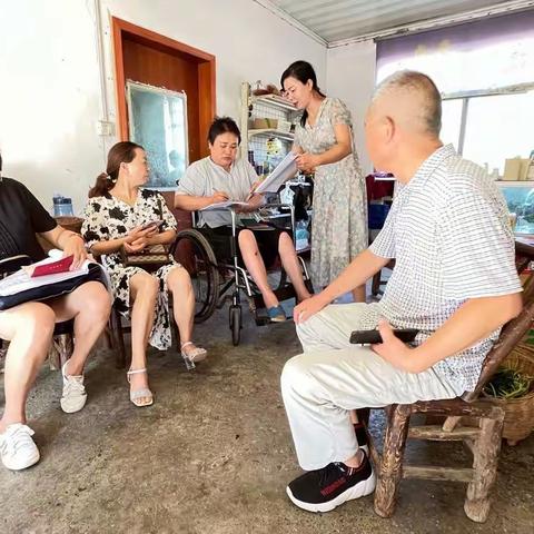 东巩镇“一本通”核查出实招