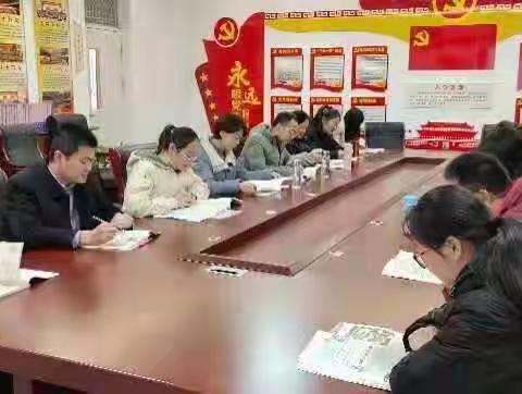 英语教研新气象 共同学习促提升