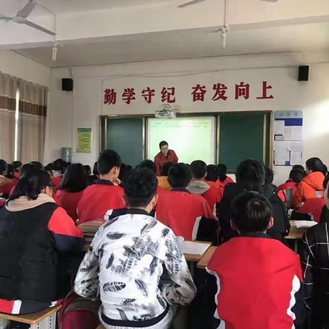 武山学校与范镇中学联手打造"共成长"教研活动！