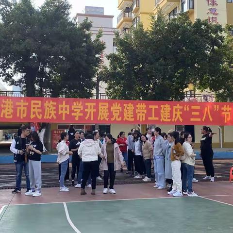 春暖花开     共绽芳华