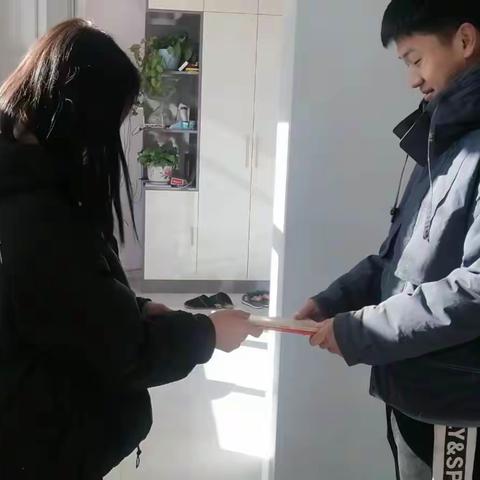 【突泉县六户镇】“书香陪你过大年”  让阅读成为习惯