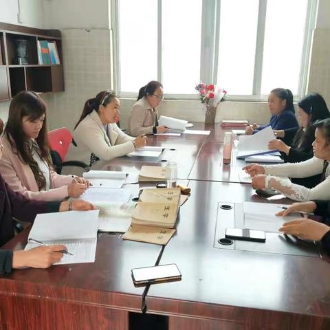 白寨镇中心小学低年级语文组 课堂达标活动