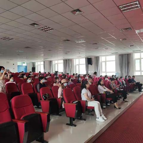 承礼仪之风 行文明之举——民进北戴河新区支部主办“机关（教育工作者）职场礼仪”培训活动