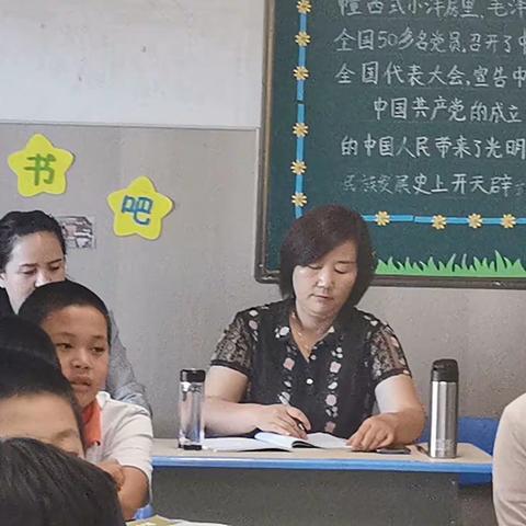 【精准发力促成长•高新教育新优质学校成长计划】专家指导促成长，教师发展共提升—专家莅临乳庄分校指导评课