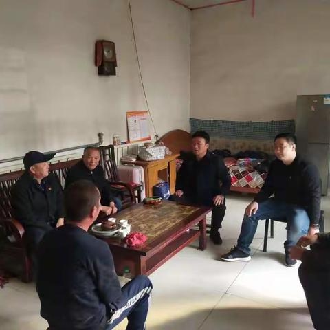 “送温暖、献爱心” 党员志愿服务活动走进家