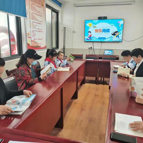 双龙社区开展“快乐阅读”活动