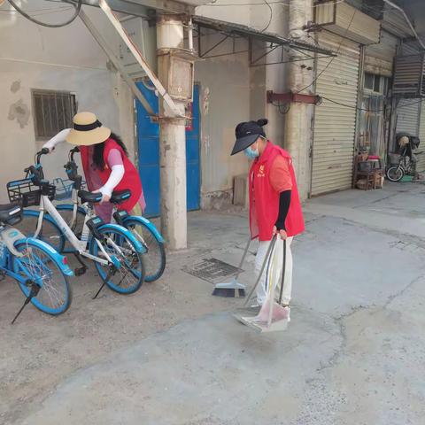 双龙社区开展周末清洁大行动