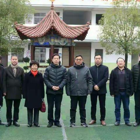 省书协三名专家领导点评我市师生书法作品