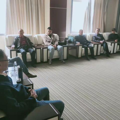 市作协主席团走访刘家场分会进行调研活动