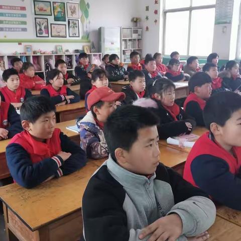 书香假期，悦读成长——南石门中心小学四年级一班假期读书分享