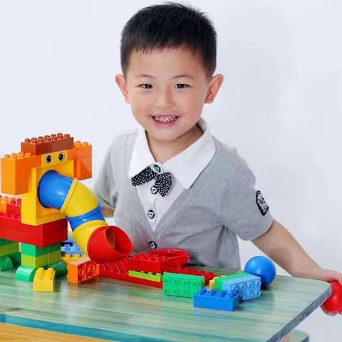 99元机器人体验课开课啦！约吗？