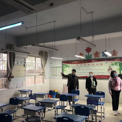 示范区教体局领导到南北堤小学检查指导疫情和开学前准备工作