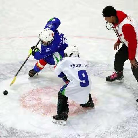 王村乡第三联办小学冰雪大篷车走进东赵庄