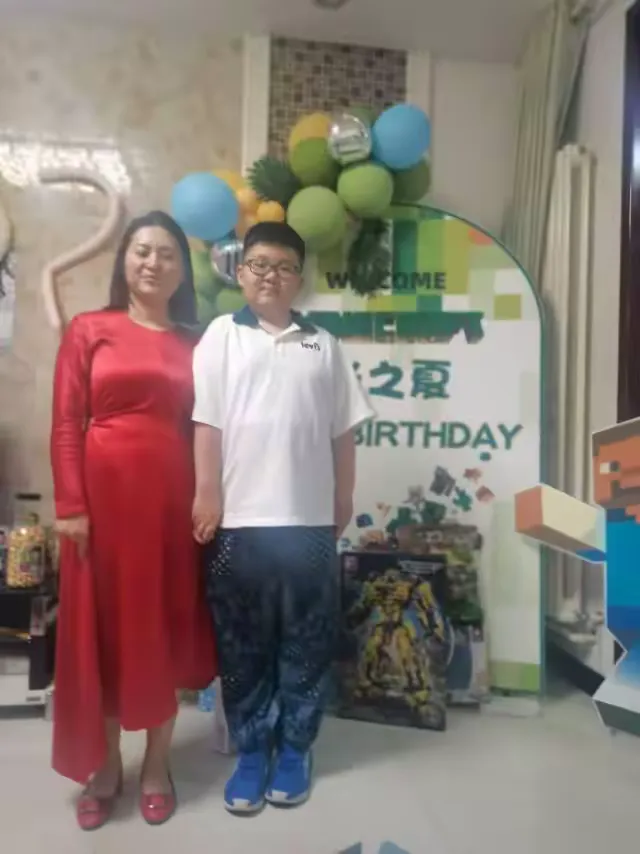 2023阴历4月初四，是我家外孙张之夏12岁生日，今天我用美篇记录家人给他准备生日的片段