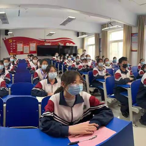 春光无限好 奋发向未来 ——陕州外国语学校八年级优生励志动员会