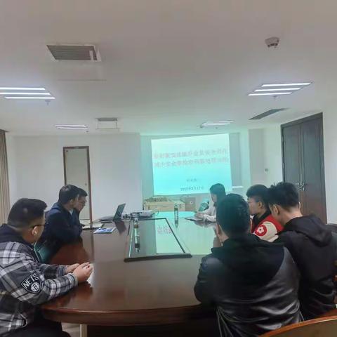 德润公司“安全教育第一课”培训