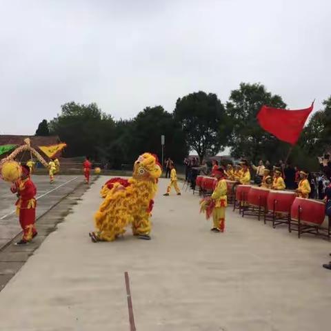 岳阳黄金小学参观