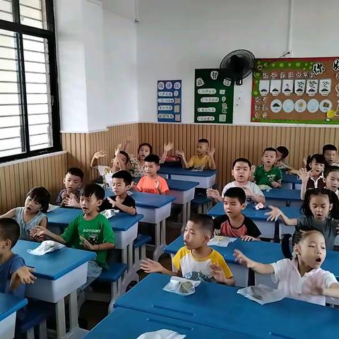 东方红幼儿园大大1班一一端午节主题活动