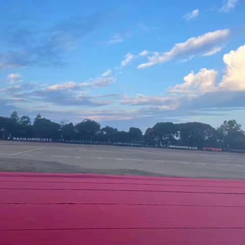 快乐运动，开创未来﻿——记遂溪县杨柑中学2024年元旦田径运动会