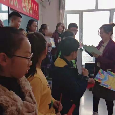 在龙馨学英语不花钱，还赚钱！