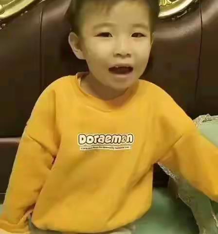 丫丫快乐三班宝贝棒棒哒😘😘😘