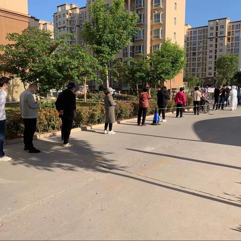 开发区城建局助力第六次全员核酸检测工作