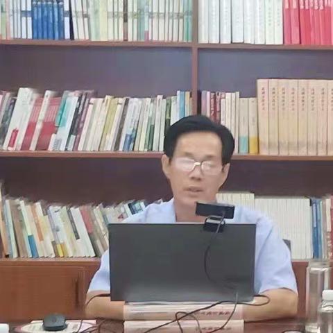 学习促成长，我们在路上——泺清河小学小课题研究培训纪实