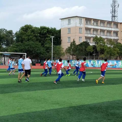 竞技绿茵，6班不败