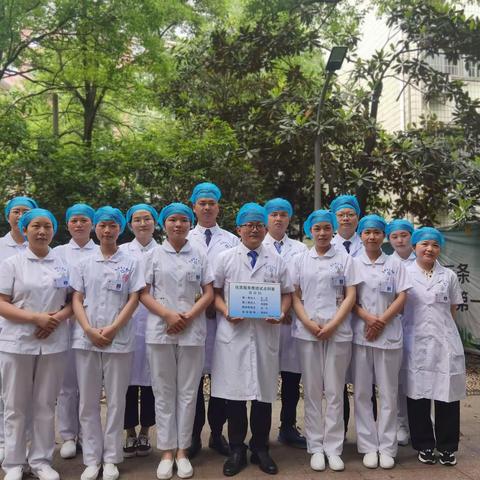 拾金不昧 优质服务暖人心