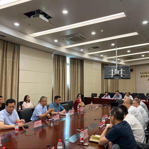 我会组织召开政银企融资服务推介会