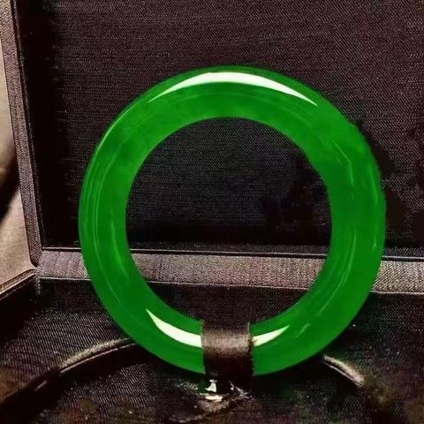 ●翡翠珠宝鉴赏，源头淘宝●