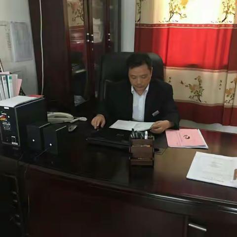 三里坪信用社召开2016年旺季工作推进会~~~机遇多于困难，信心胜过挑战