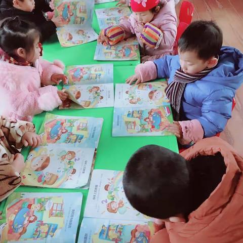 我上学我快乐，我是小班小朋友