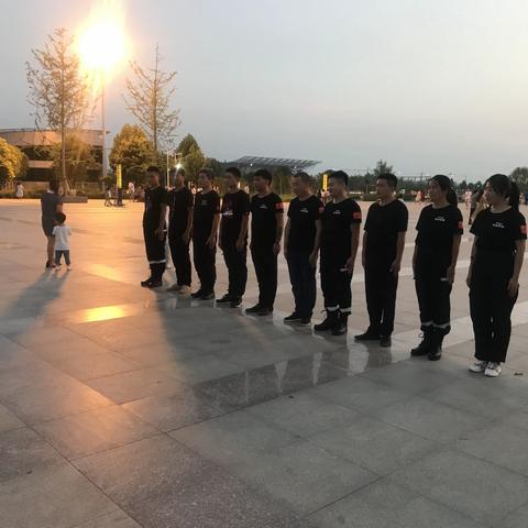 郸城中青应急9958救援队新老队员训练