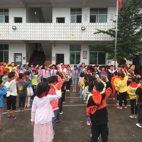 红领巾 心向党 红花向阳开——岳北小学庆六一