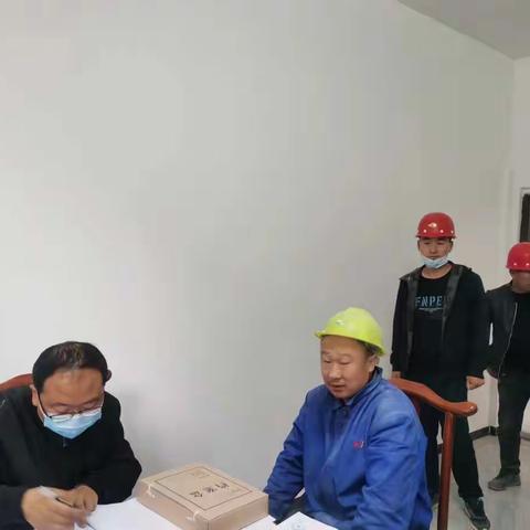 开发区人力资源部联合建设管理部对全区在建工程项目进行检查