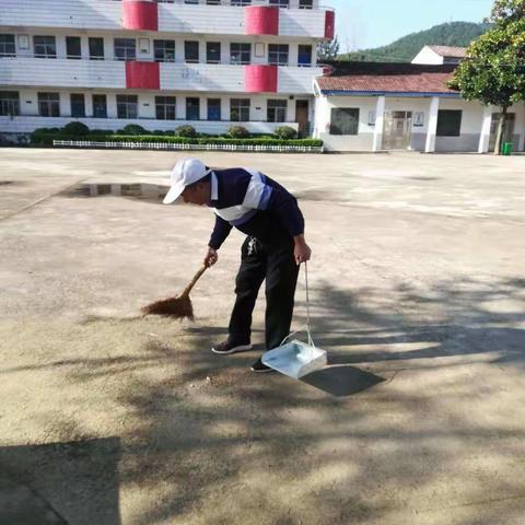 扬帆抗疫  我们在行动——杨柳湾镇六西冲小学