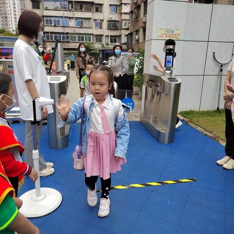 海口市盐灶幼儿园大一班第二学期一日生活