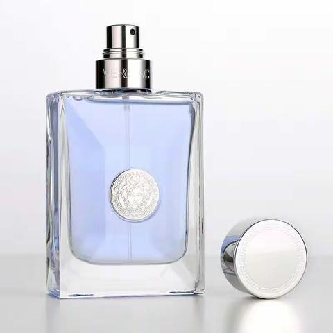 范思哲同名香水个年龄段得中性风