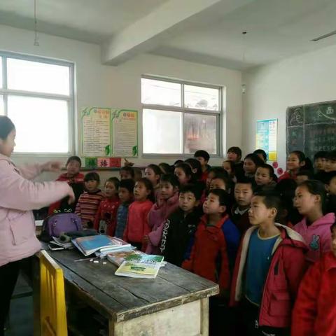 雷锋精神代代传---五家会小学学雷锋活动