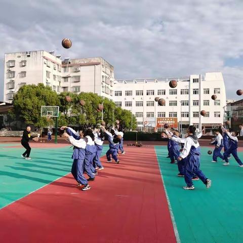 艺术老师齐上场  教育振兴共芬芳——记渌口镇艺术、综合实践学科竞赛活动